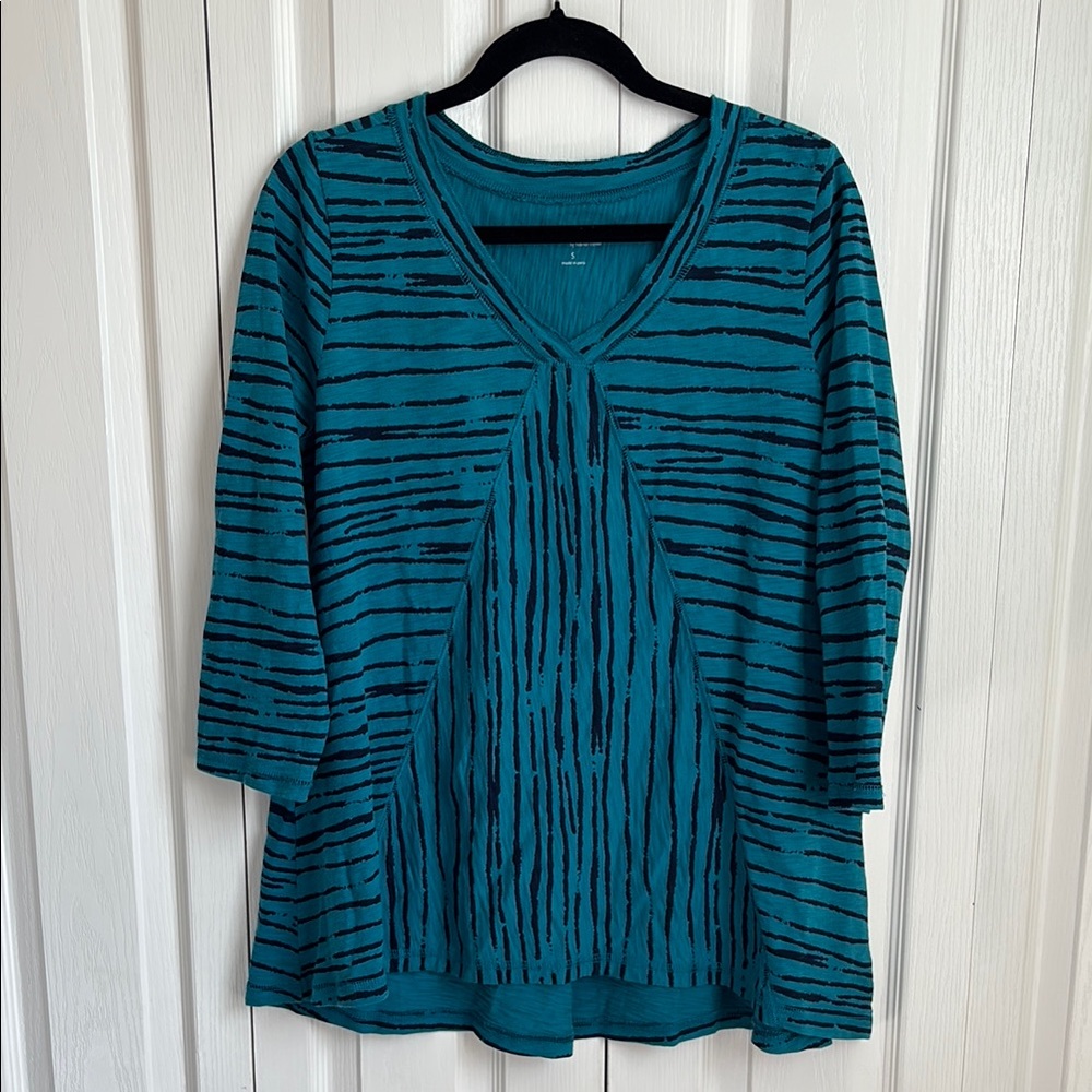 Escape by Habitat Clothes V-neck Teal with Navy Stripe Swing Style Top. Size Sm